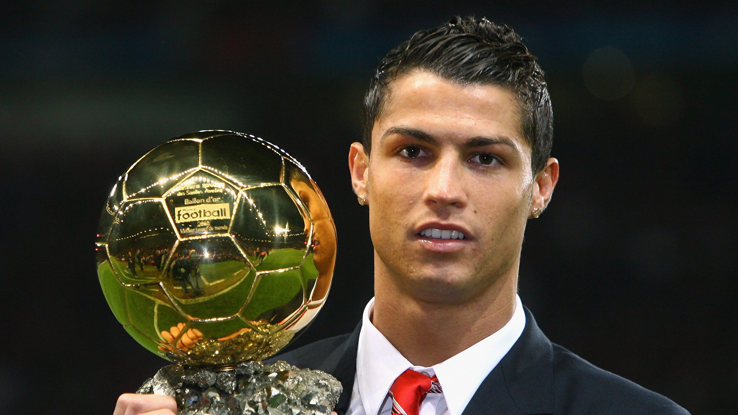 巴黎圣日耳曼继续领先,冠军大势已定