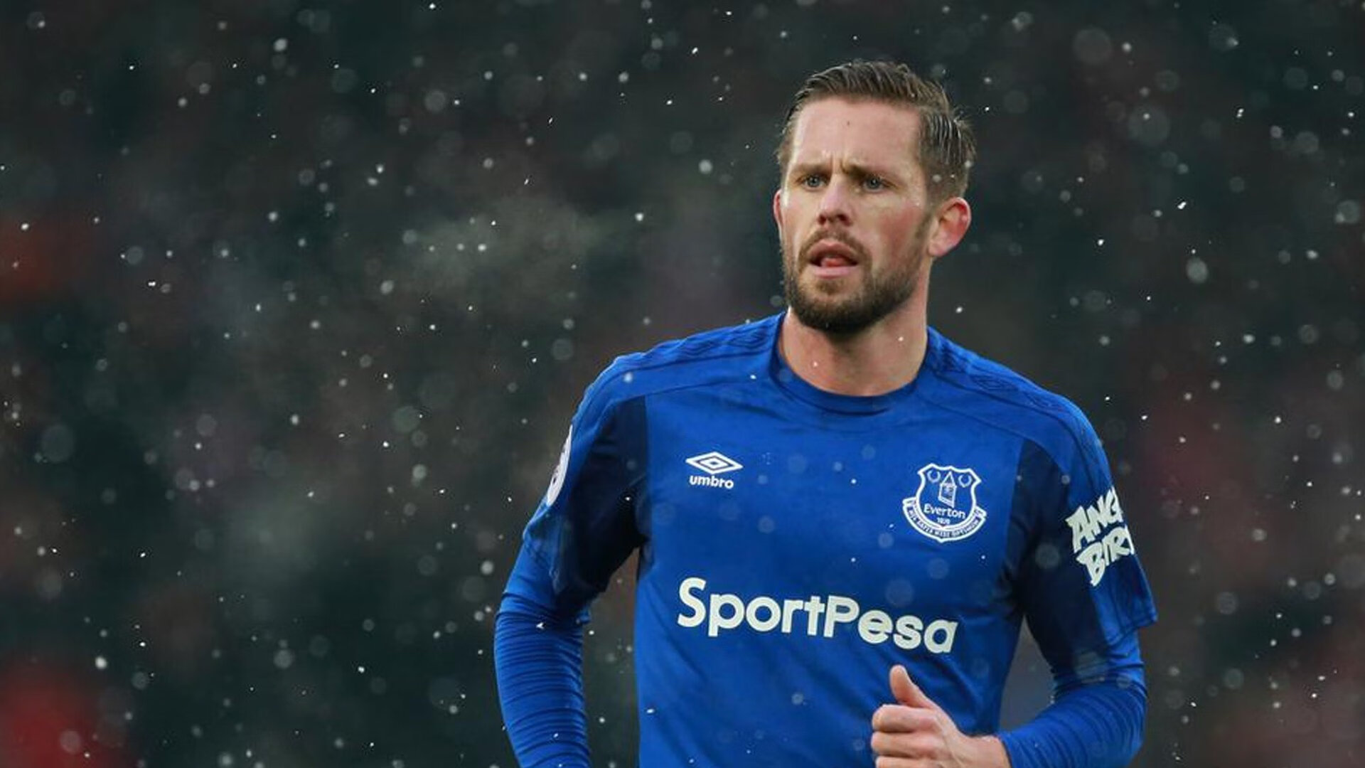 哈兰德的存在让球队在反击与定位球上都更具威胁，哈兰德又进球了